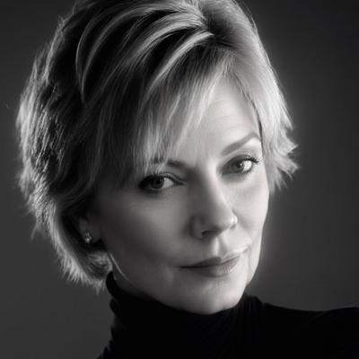 Cindy Nelson - Realty ONE Group Goldmark