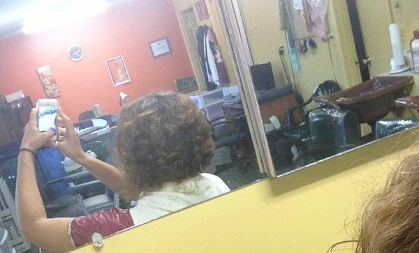Scissor Wizard's Hair Tanning & Nail Salon