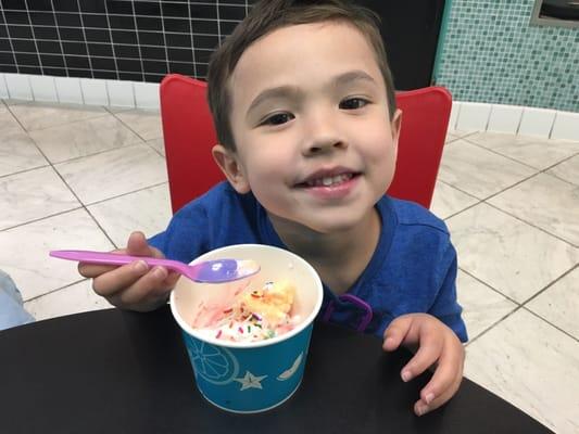 Loving the frozen yogurt