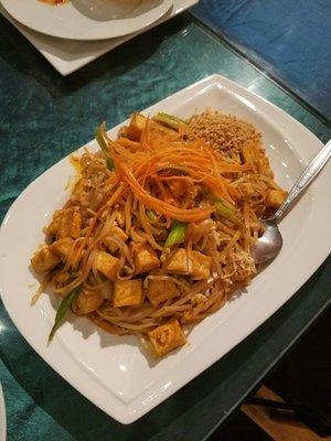 Tofu pad thai