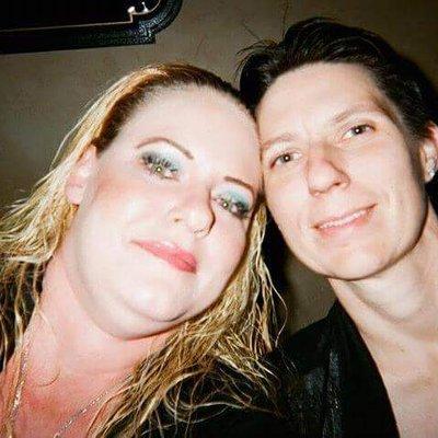 Lisa (left) Karen (right)