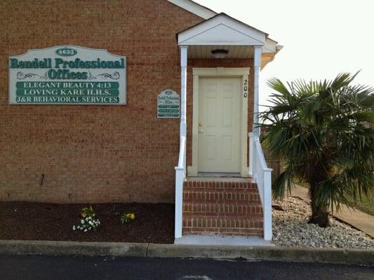 Locate by the Palm, Where You May Reflect on Your Natural Beauty.