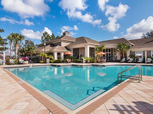 Halston Four Corners