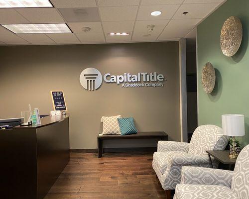The lobby in Capital Title City View