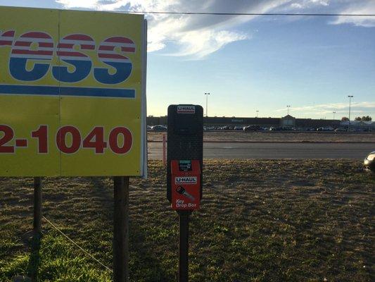 U-Haul Neighborhood Dealer