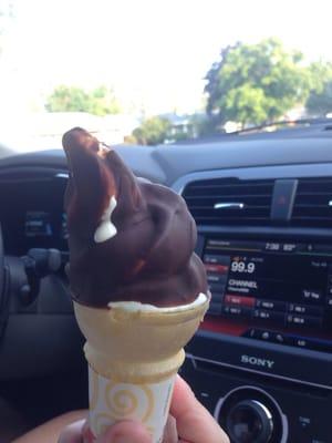 Horrible dipped cone. What a shame.