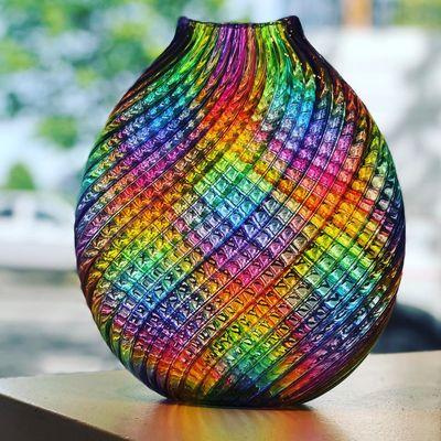 Rainbow FlatRound Vase. https://www.vitriesse.com/vessels