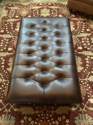 Deb's Slipcovers & Upholstery