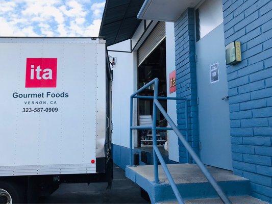 International Trading Advantage