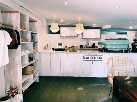 Coffee house & boutique