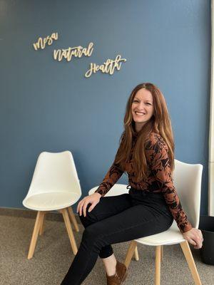 Dr. Carrie Silveira, D.C.