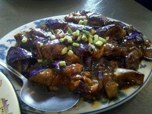 pretty large serving of the eggplant dish with your choice of steamed or fried rice!