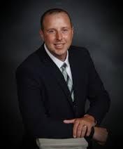 It matters who you work with