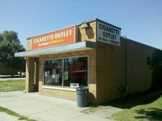 Cigarette Outlet 6