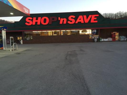 Shop n' Save storefront.