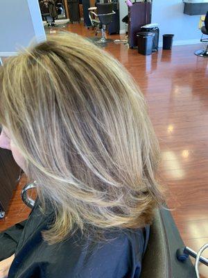 Lindsey does great color!