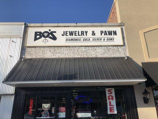 Bo's Jewelry & Pawn Shop
