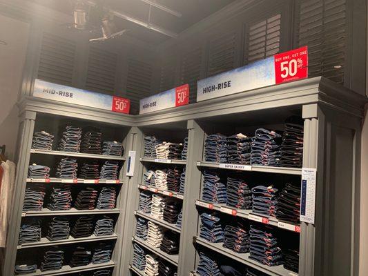 Hollister