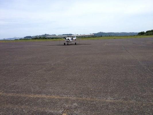 Astoria Regional Airport (AST)