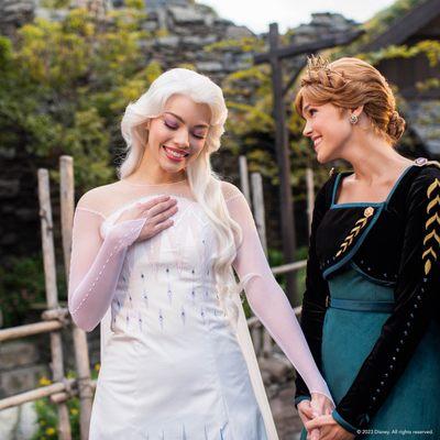 Anna and Elsa