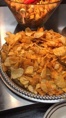 They serve a platter of BBQ chips here. Too bad it was super stale. Wonder how long this has been out.