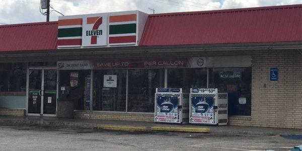 7-11 3801 4th Street Brownwood, TX 76801