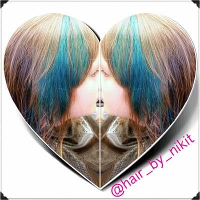 Blue peek-a-boo by niki