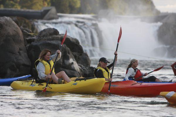 Kayaking the Willamette and Columbia anyone?