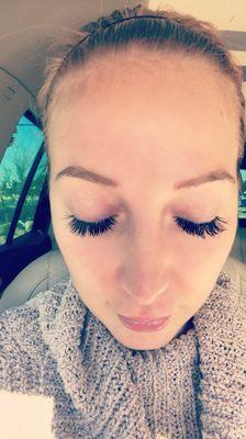 Photo of eyelashes by Lindsay at Diamond Esthetics!