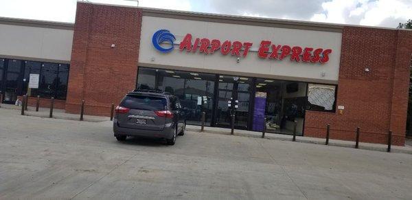 Airportexpress it's Exxon gas station and convenient store and Krispy krunchy chicken open 24 hours near by airport