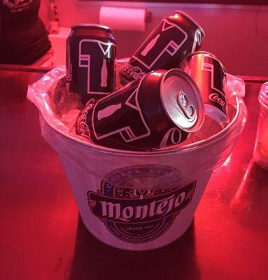 A nice set up for your liquor......