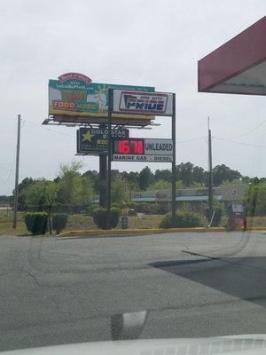 been here very long time. Now with Ride With Pride gasoline & diesel. $1.67 gas on 11APR20