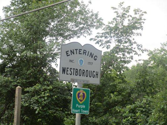 Entering Westborough from Northborough. Northborough side in Northboro town of.