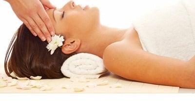 Pampering Signature Spa Facial