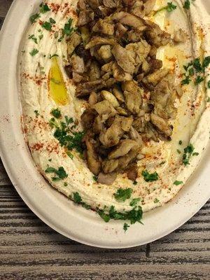 Delicious shawarma hummus