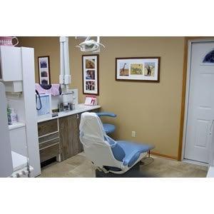 Douglas R Harty, DDS