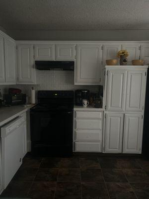 Valerie’s House cleaning & Yard patio As well