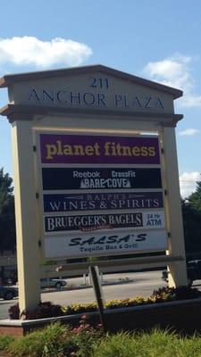 Anchor Plaza of Hingham -- 211 Lincoln Street / Route 3A, Hingham Sign
