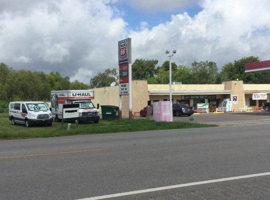 U-Haul Neighborhood Dealer