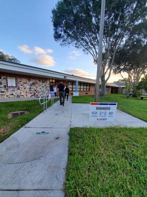 Voting Nov 3 2020 7am Clausa.