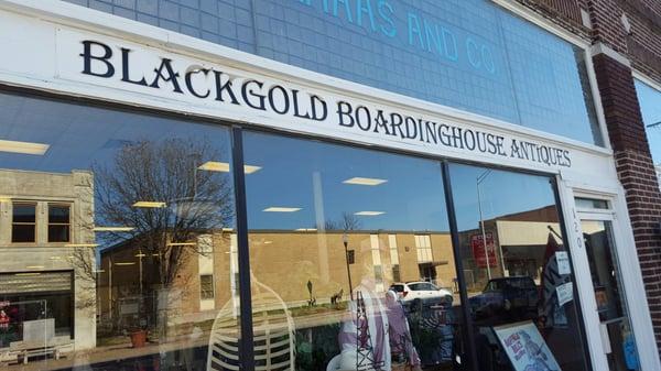 Blackgold Boarding House Antiques