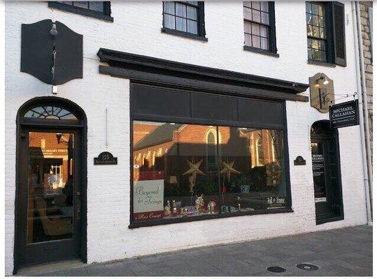 Beyond The Fringe Hair Salon  Old Town walking mall Winchester, Virginia