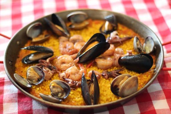 SEAFOOD PAELLA