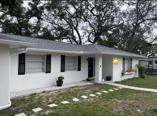 MJ Seamless Gutters & More