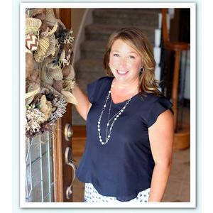 Rachel The Realtor