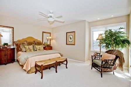Northbrook, IL - Royal Ridge Townhouse Guest Bedroom
