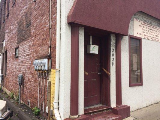 Don't be shy, come right in and be seen quickly.