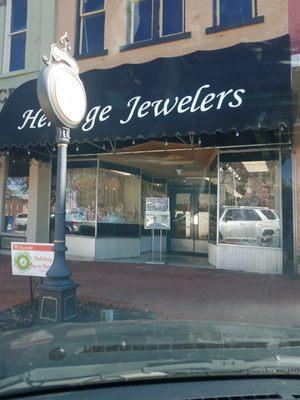 Ask for my girls to see what their finger size would be for a ring. And she said it depended on the ring. How does a finger change sizes
