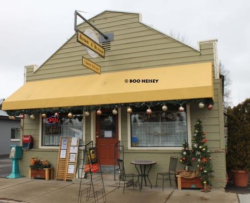 Books and Beyond Exterior, Chester, California.
