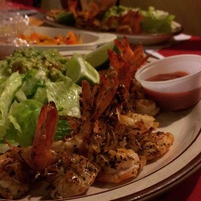 Camarones al mojo de ajo. Very delicious